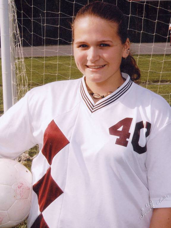 sarahssoccerpic2.jpg